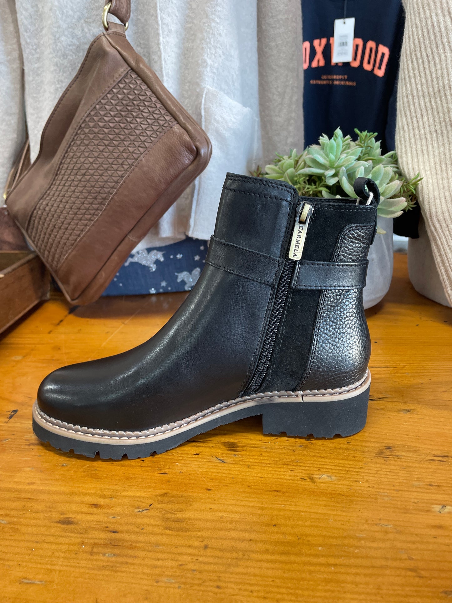 Carmela BN Piel boot