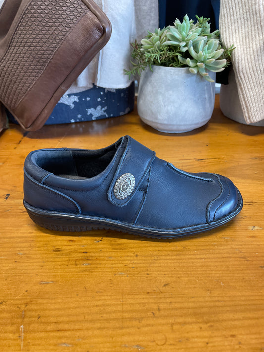 Cabello 5072-27XL Navy Shoe