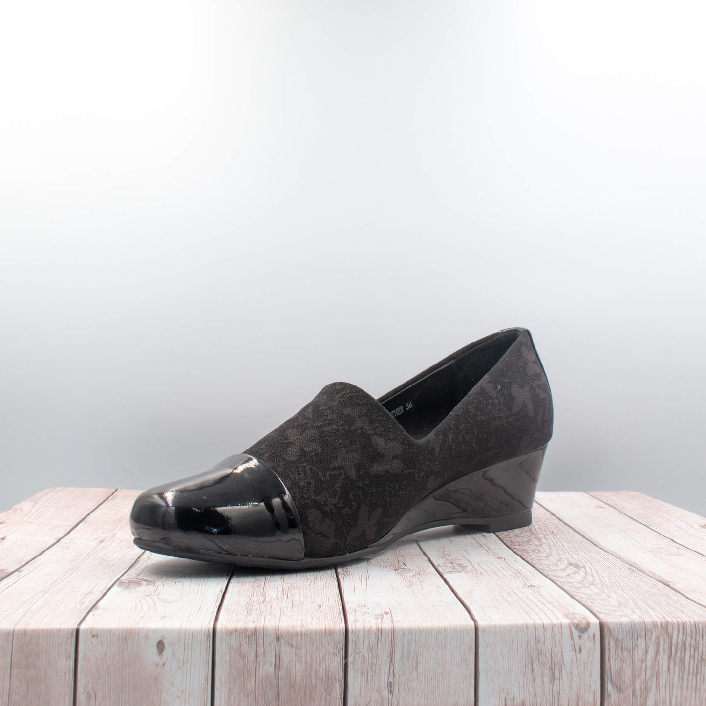 Esther - Scottsdale Shoe Shop