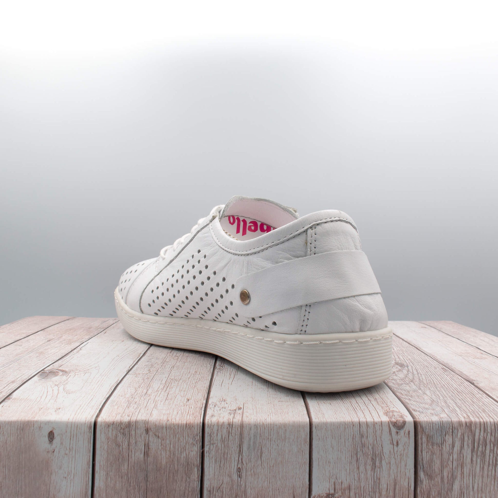 EG17 - white - Scottsdale Shoe Shop