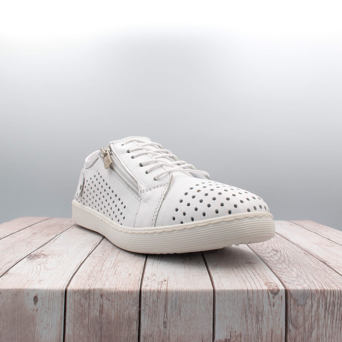 EG17 - white - Scottsdale Shoe Shop