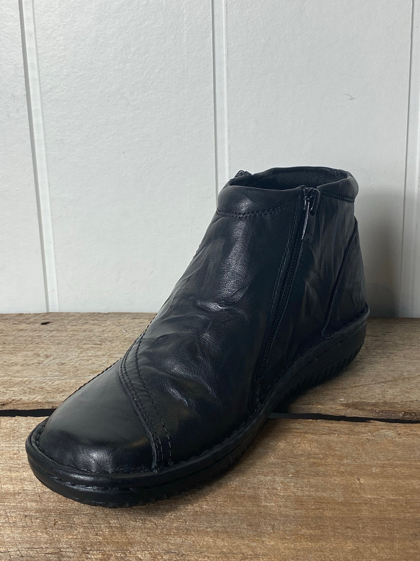 5250-27 Black - Scottsdale Shoe Shop